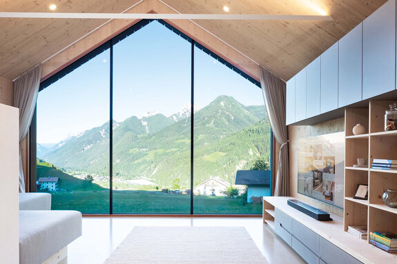Holzfenster – natürlich aus Tirol | © Tischlerei Wieser / Profer und Partner Holzfenster – natürlich aus Tirol | © Tischlerei Wieser / Profer und Partner