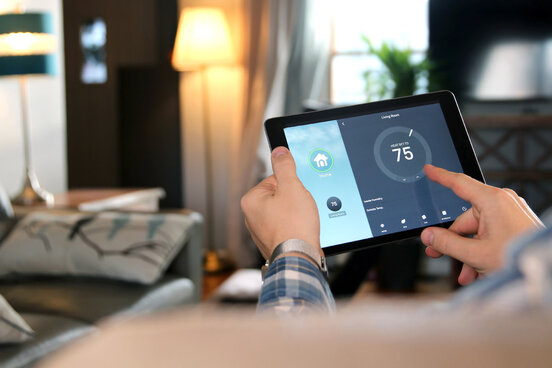 Smart Home | © stock.adobe.com / Saklakova